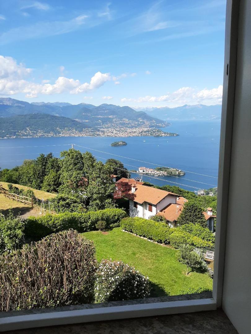 Casa Pinna Levo Di Stresa Eksteriør billede